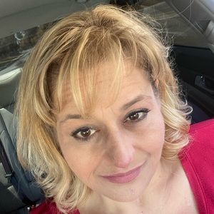 Meet your Posher, Rochelle